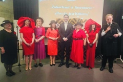 60e737b301402f63d5242a194e8db024